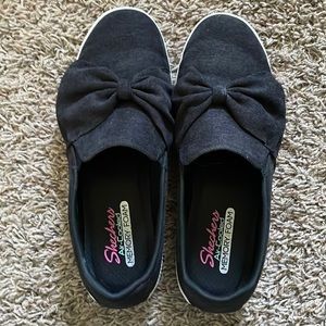 Sketchers Bow Flats!